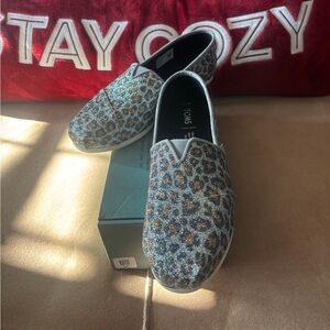 TOMS Leopard Print glitter shoes